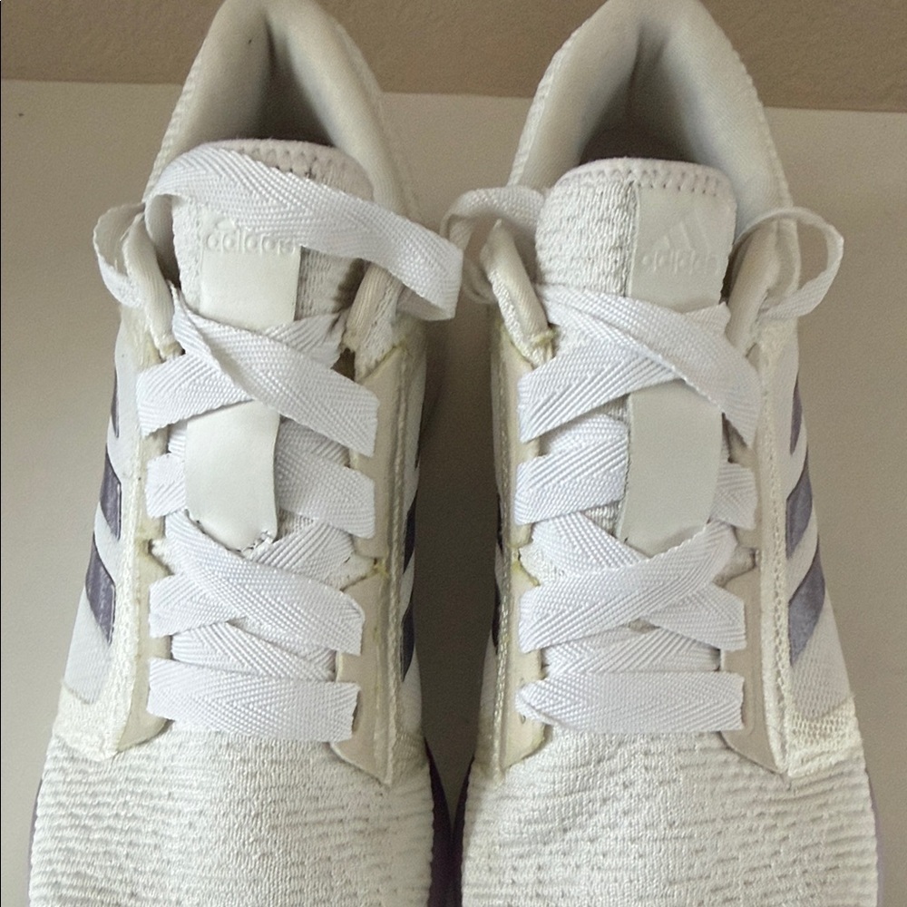 Adidas White and Purple Running Shoes - Picture 9 of 13